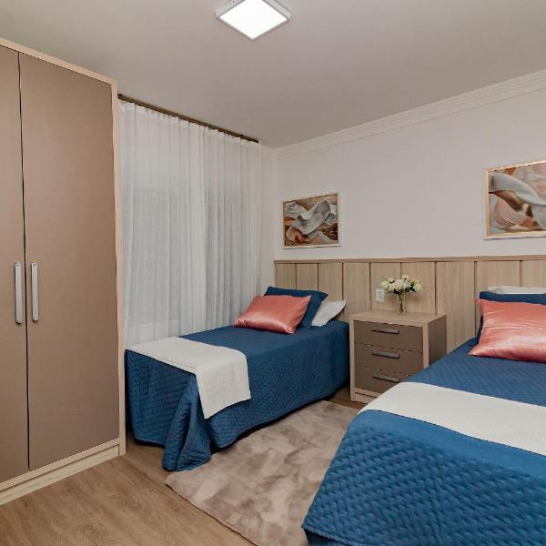 Casa em condomínio até 8 p e 2 vagas - Foto 2