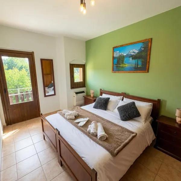 Miralago D'Arvo Lorica, hotel em Lorica