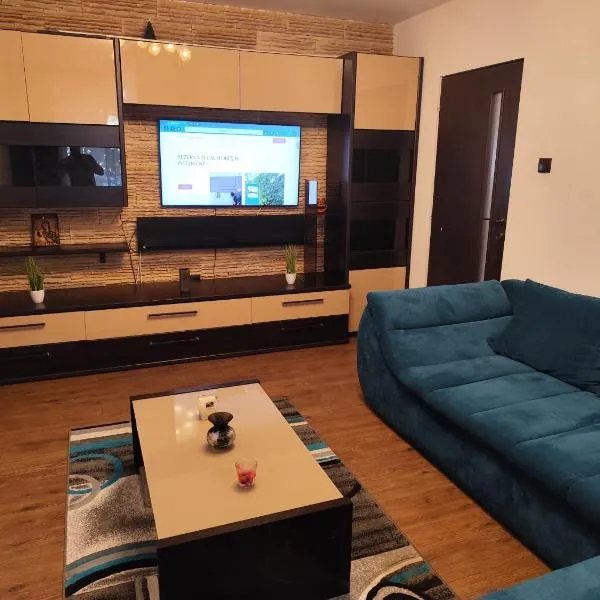 Apartament Modern lângă Hotel Continental, ξενοδοχείο στην Ντρομπέτα-Τούρνου Σεβερίν