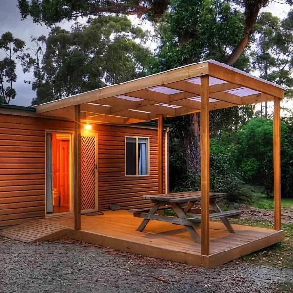 Bruny Island Holiday Park, hotel in Adventure Bay