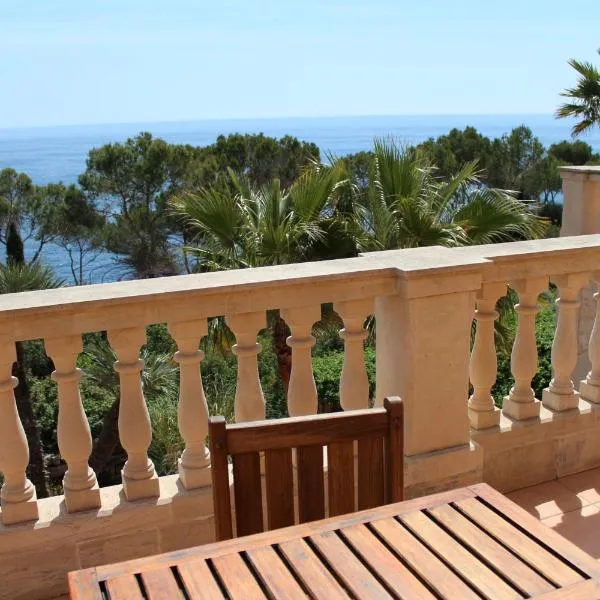 Chalets Torre Nova, hotel in Cala Santanyi