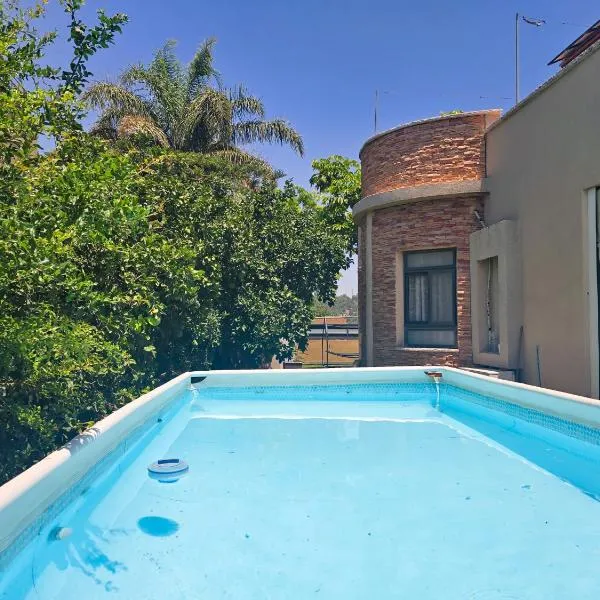 Assaf's place - המקום של אסף, hotel a Aẖihud