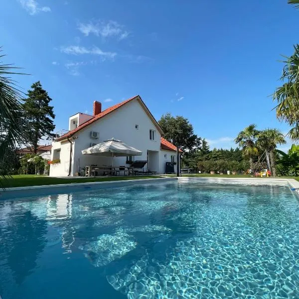 Villa Palma Balatonboglár, hotell i Balatonboglár