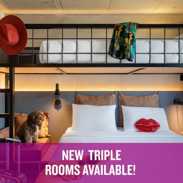 Moxy Hamburg Altona, hotel din Hamburg