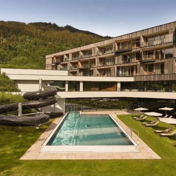 Tschagguns में, होटल Falkensteiner Family Hotel Montafon - The Leading Hotels of the World