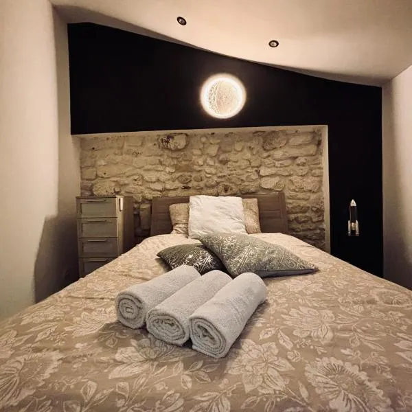 La Suite du Maine SAINTES, hotel u gradu Sent
