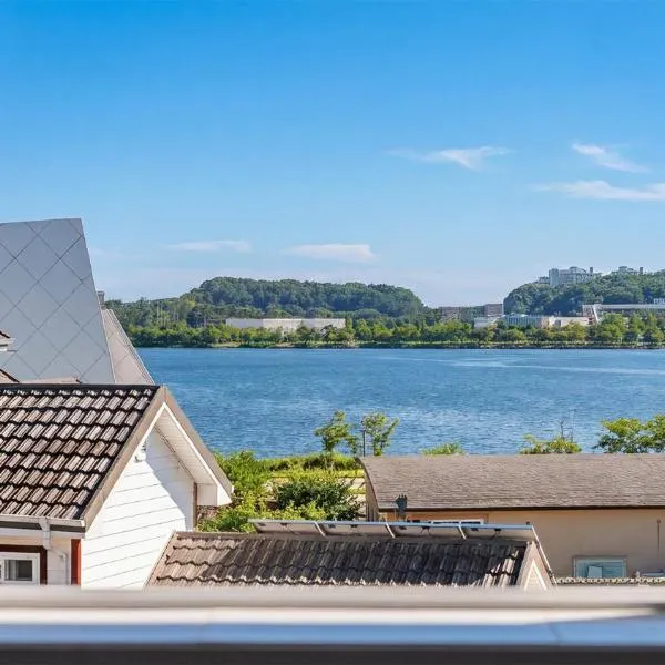 Gangneung Lacblanc Pension、江陵市のホテル