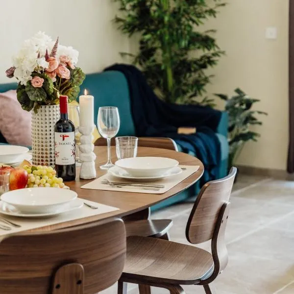 St Julians`s Boho Apartments, hotel in Is-Swieqi