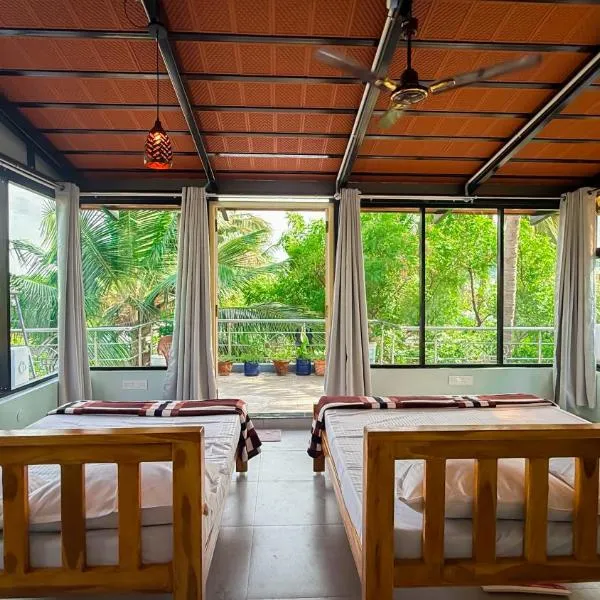 NAKSHATHRA Guest House, hotel a Tiruvannāmalai