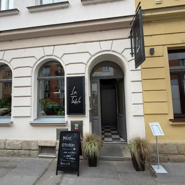 La Brloh Pardubice, hotelli kohteessa Pardubice