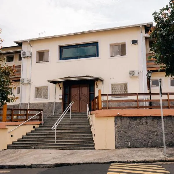 Hotel Apacej, hotel en Águas de São Pedro