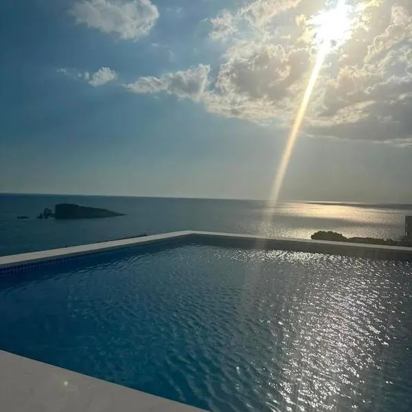 ZIS LUX Sea View, hotell i Kravlja