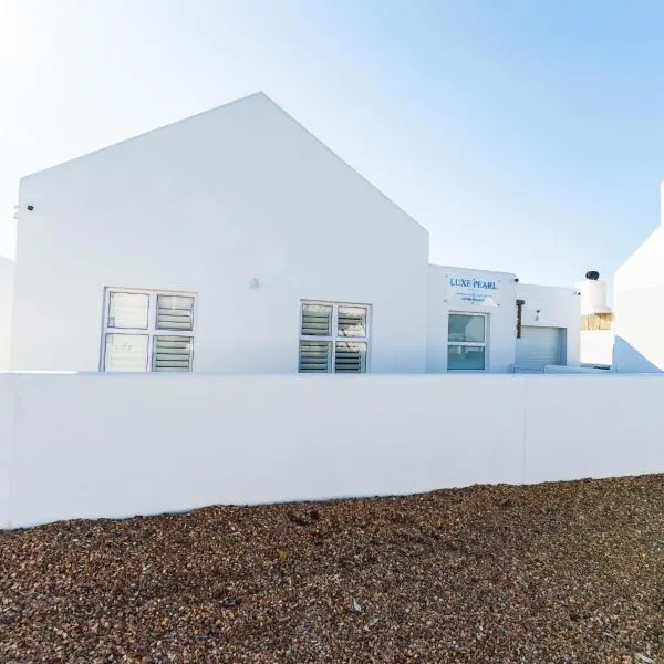 Luxe Pearl, ξενοδοχείο σε Paternoster