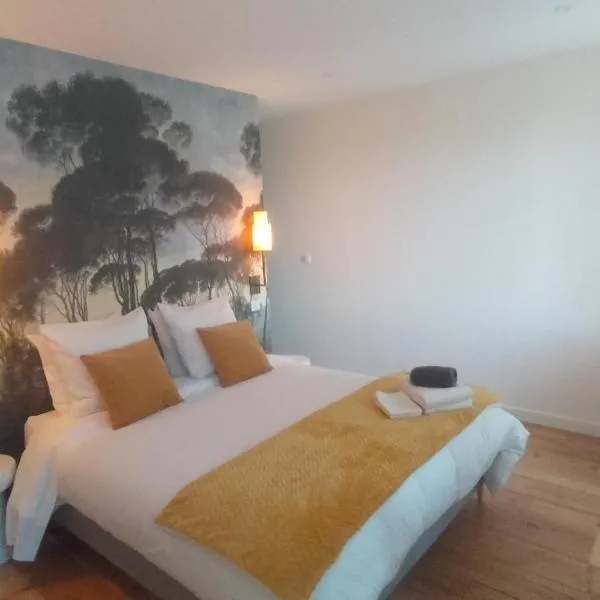 Labatut में, होटल chambres d'hôtes numéro 1 Le Bedat côté jardin