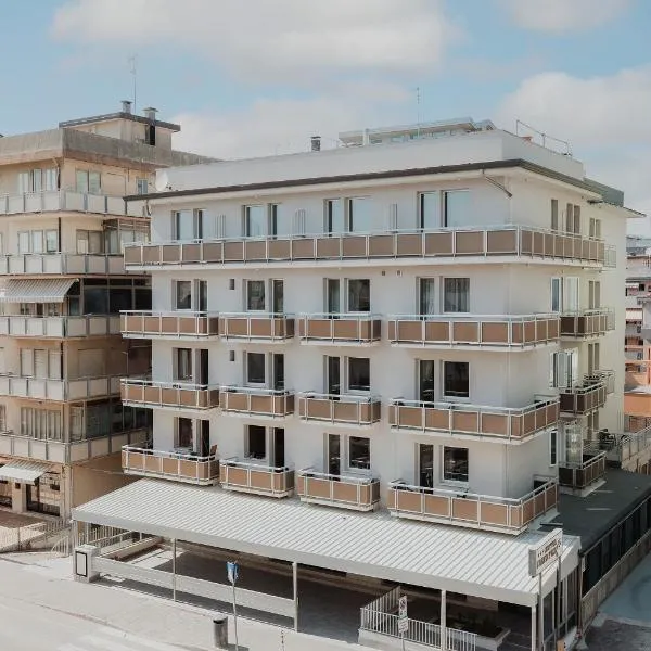 Hotel Grand Prix, hotel u gradu Sotomarina