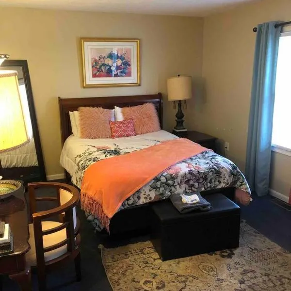 The Haven at Charity House, hotel in Waldorf