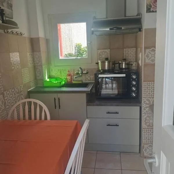 Pension Galazios Kolpos, hotell i Patitiri
