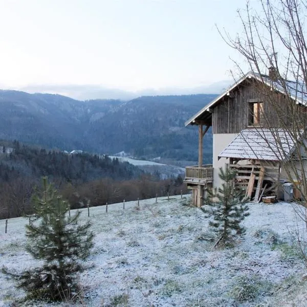 Maison chaleureuse à Vaucluse avec jardin spacieux 84 m², hotel Vaucluse városában