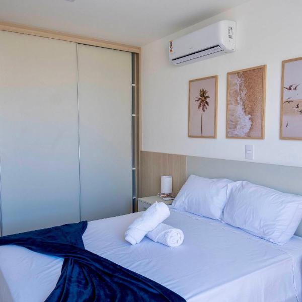 2Q Novo na Praia da Areia Preta | Ar + Garagem