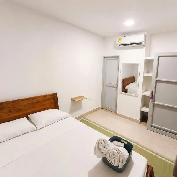 La Casita Rooms - Habitaciones Coveñas, hotel in Coveñas