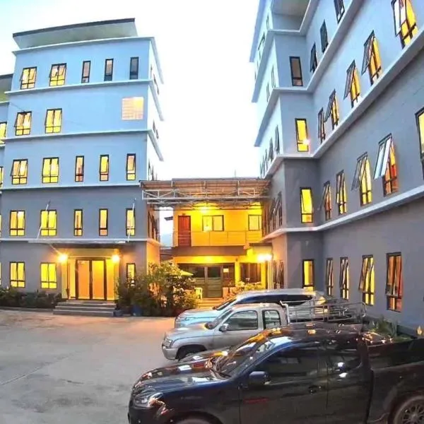 DD Residence Sai5 Salaya ห้องพัก ดีดี สาย5 ศาลายา، فندق في Ban Bang Rathuk