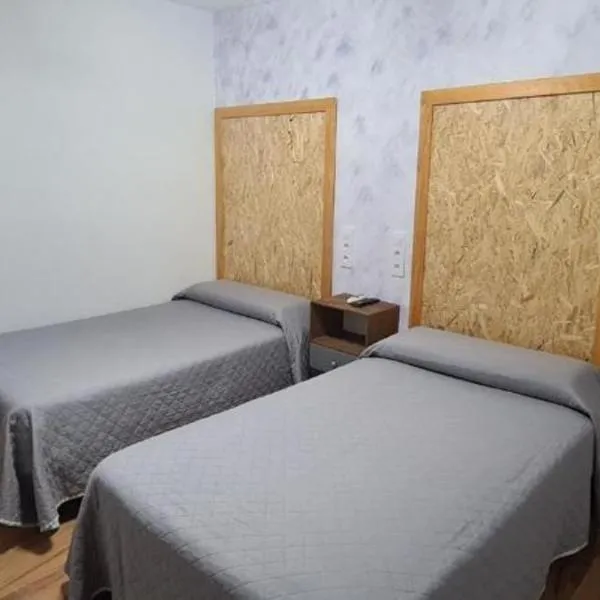 Hostal La Mancha, hotel em Ruidera