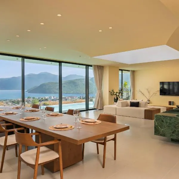 Koaniva Villa Ocean Beachfront Nha Trang, hotel in Nha Trang