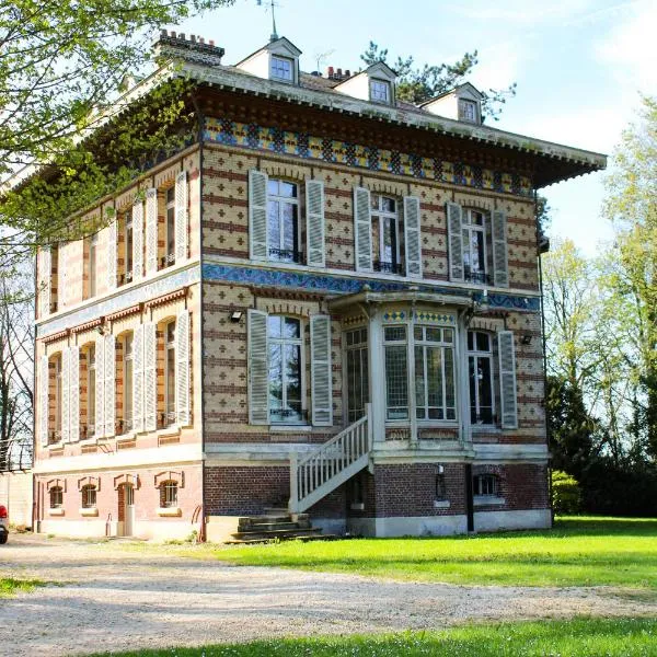 Les Thibériades, hotel in Martin-Église
