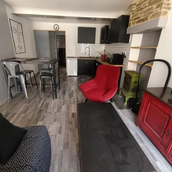 Le Nid d'Ouilly, hotel in Pont-d'Ouilly