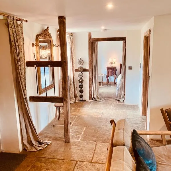 Glanwye, hotell sihtkohas Hay-on-Wye