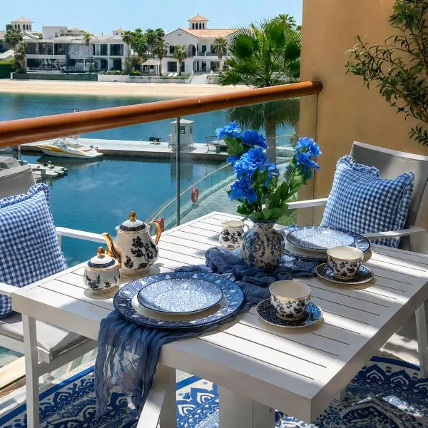 Signature Sunset Sea & Yacht View Studio, Palm Jumeirah by Green Sky Holiday Homes, hotel v Dubaji