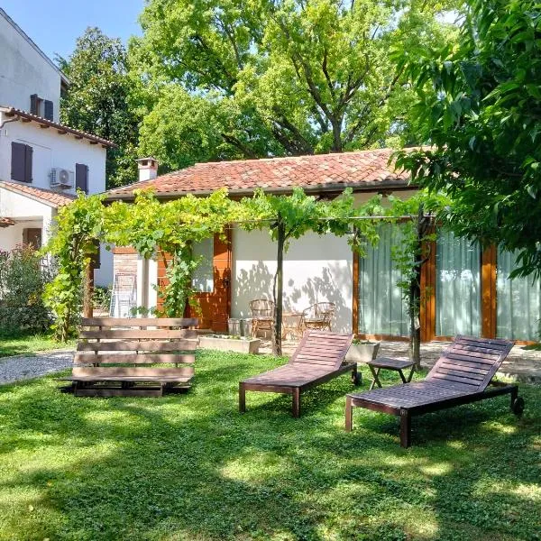 Villa Codetta Chalet Isabella: Boccatossa şehrinde bir otel