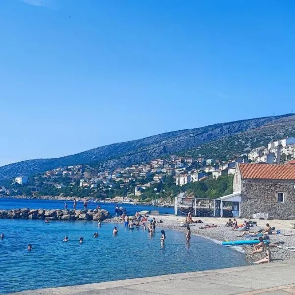 Apartman Elly, hotel a Senj