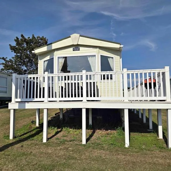 The Cove – hotel w mieście Great Clacton