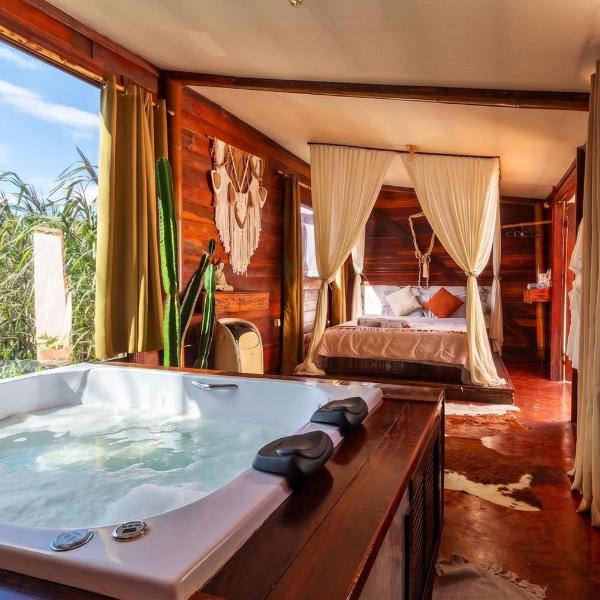 Cabana Privativa com Hidromassagem e Churrasqueira
