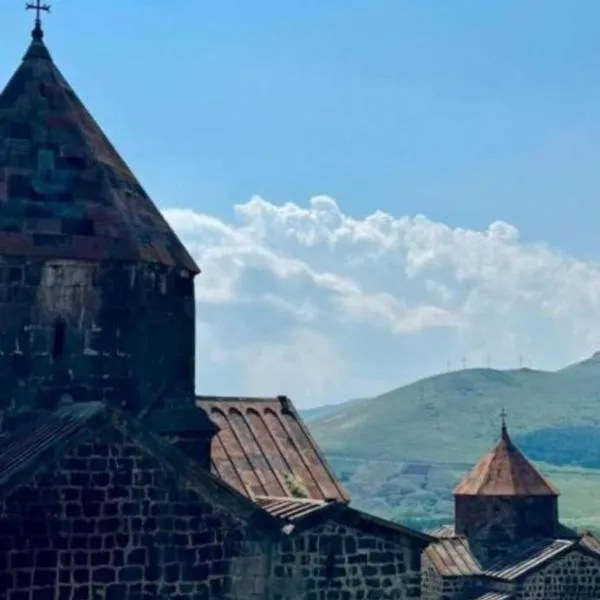 Manan Guesthouse, hotel u gradu 'Chʼkalovka'