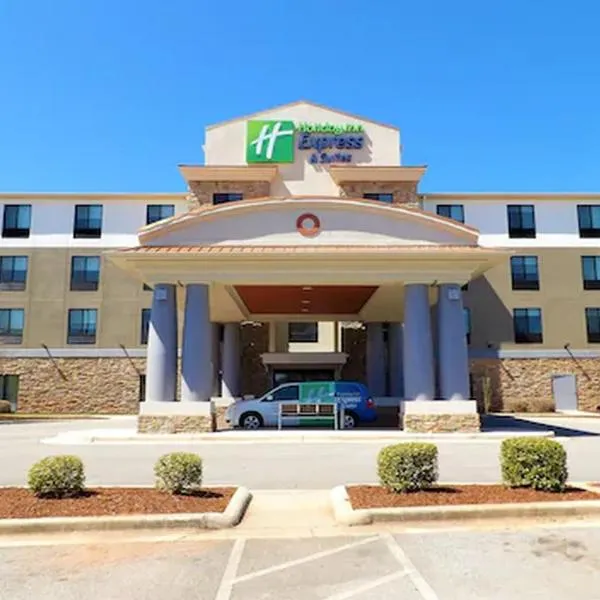 Holiday Inn Express & Suites - Huntsville Airport by IHG, hotel in Madison