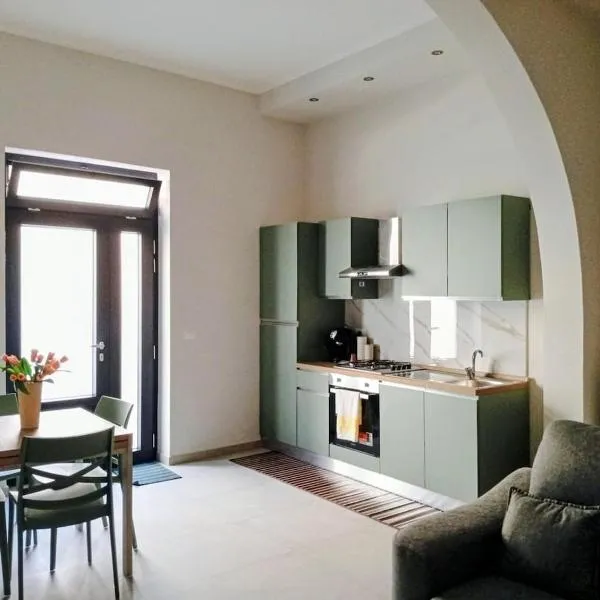 Casa Ninetta - Trilocale indipendente - Lavello, מלון בLavello