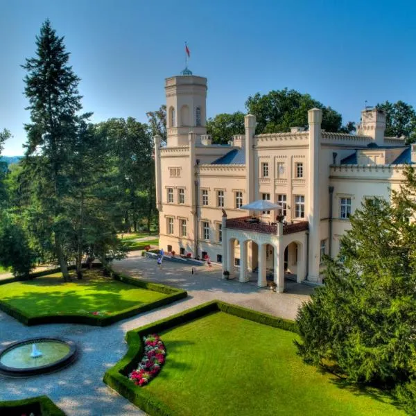 Pałac Mierzęcin Wellness & Wine Resort, hotel en Pestkownica