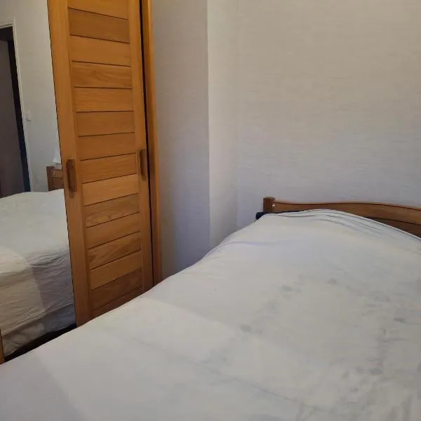La Gacilly-Mimosas-, hotel v mestu La Gacilly