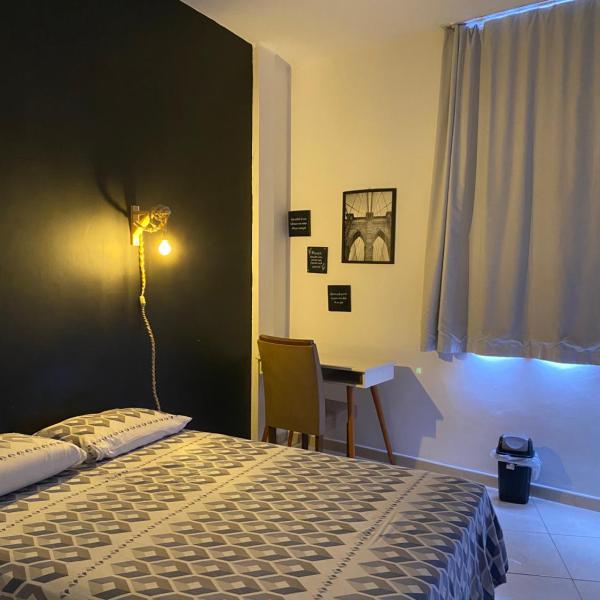 Quarto com suíte no bairro da Saúde