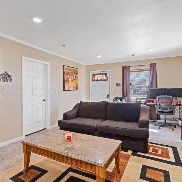 Downtown City Home 2BD 1BA, ξενοδοχείο σε Amarillo