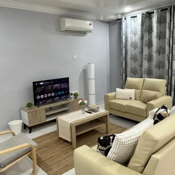 Spacious 4BR Family Home #7pax#Simpang Ampat, hotel a Simpang Ampat