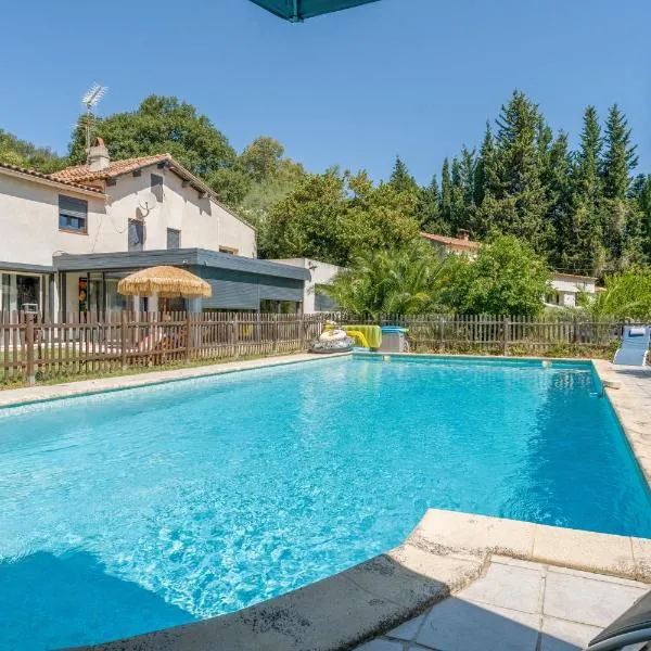 Pich Home Serenity, hotel u gradu Miramas