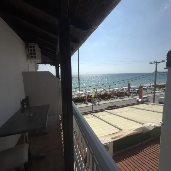 Dafni Seaside Hotel، فندق في ليبتوكاريا