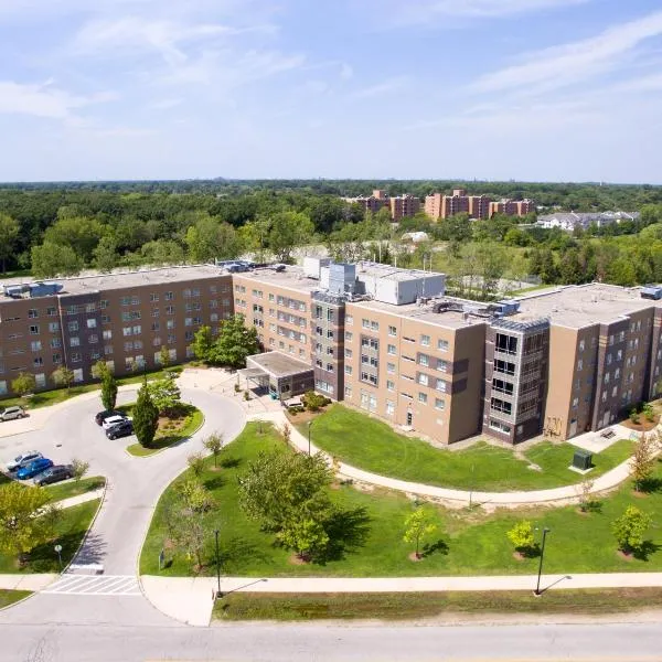 Residence & Conference Centre - Windsor, hotel in Windsor