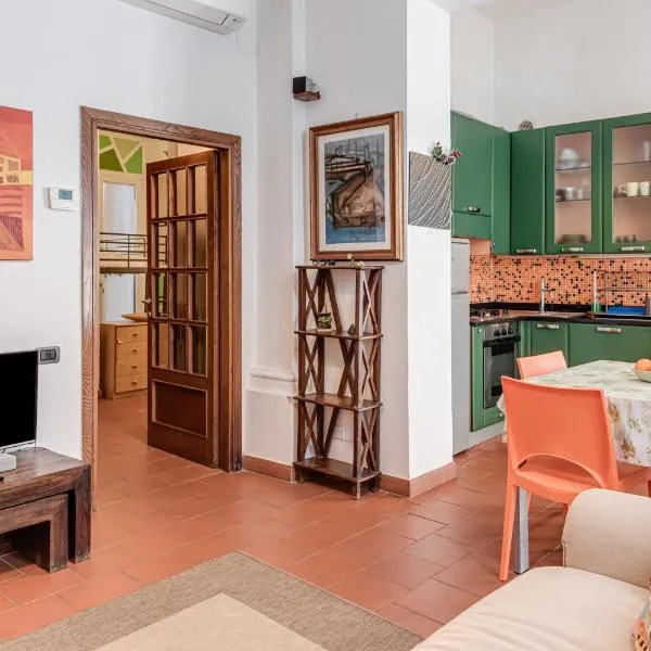 Garden House Firenze - Careggi Meyer - Tramvia - 10 min dal Centro - Parcheggio vicinanze, hotel in Florence