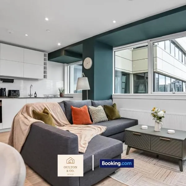 Luxury 3-Bedroom Apartment By Wembley Stadium Short Let with Gym, Games Room, Cinema & Tube with Excellent Transport Links By Oulton & Co Stays, hotel a Londres