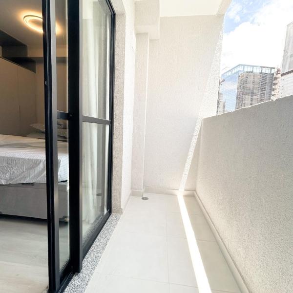 CB308 · Jóia do Brooklin – 5 min Metro | Cama Queen | GYM - Foto 4