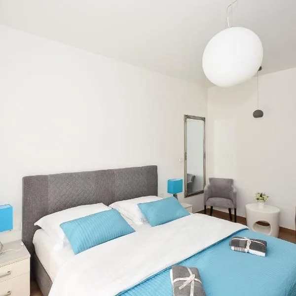 Apartment & Room Ladisic, hótel í Donji Majkovi